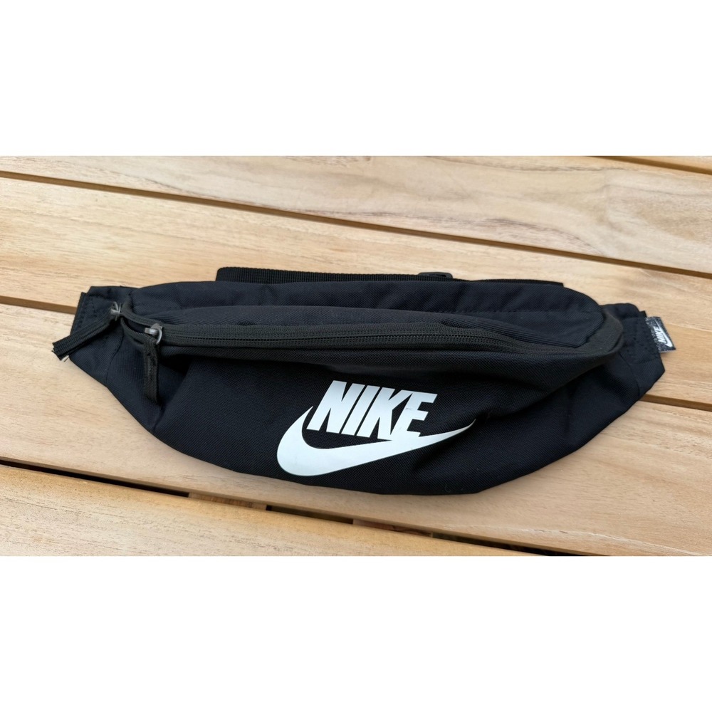 Nike Heritage Black Crossbody/Waist Pack Unisex Sports Casual DB0490-010